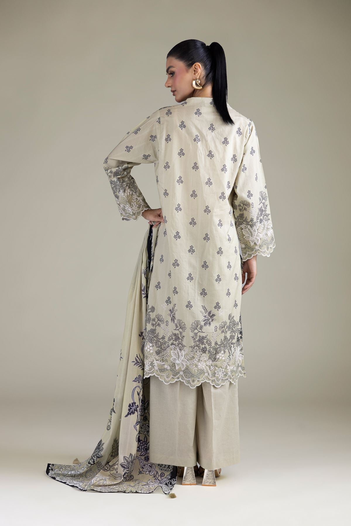 Lawn 3-Piece Tailored