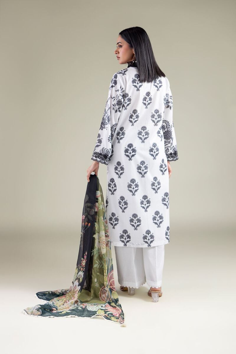 Tailored 3-Piece Lawn