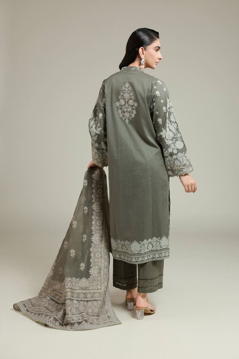 Cambric Tailored Set