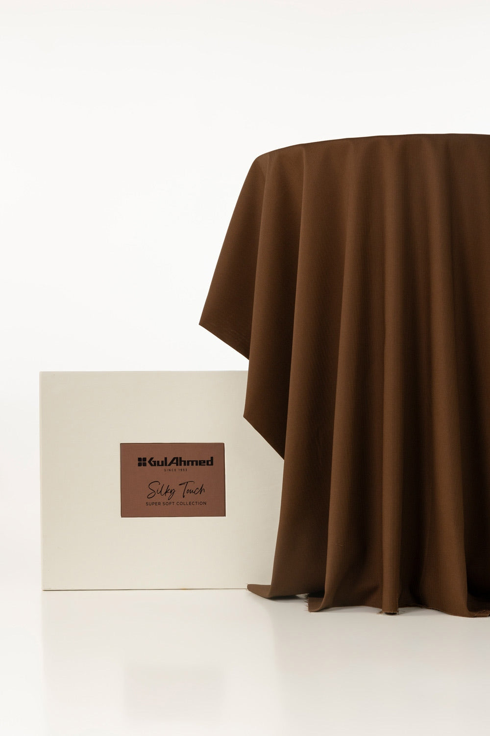 Tanabana Royal Hb 10 Unstitched Fabric Cotton With Gift Box