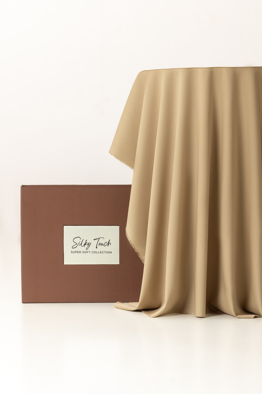 Tanabana Royal Hmb 03 Unstitched Fabric Cotton With Gift Box