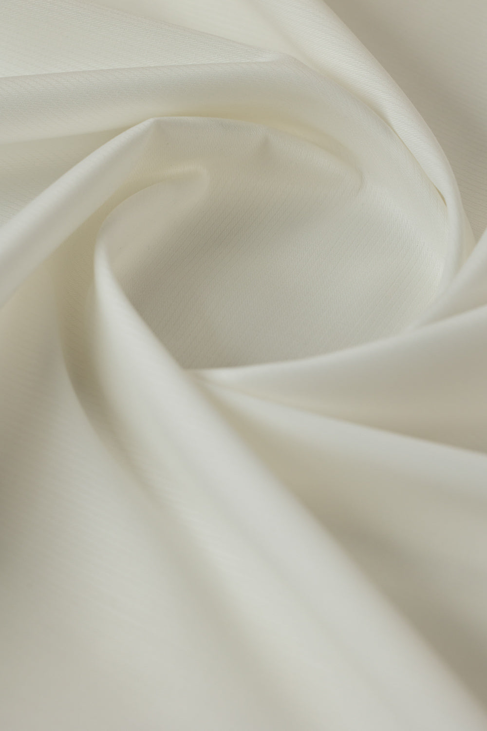 https://cdn.shopify.com/s/files/1/0706/3253/8159/files/tanabana-royal-hmb-03-unstitched-fabric-cotton-off-white--closeshot-side1.jpg?v=1774440936