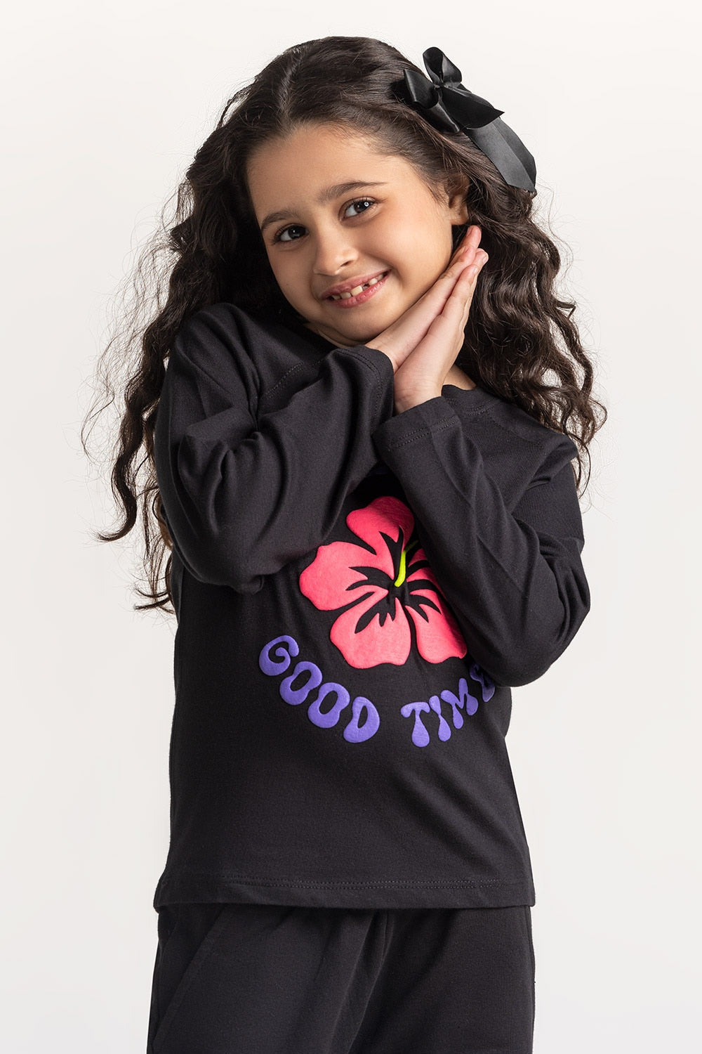https://cdn.shopify.com/s/files/1/0706/3253/8159/files/tee_kg-ts-ws24-009_jg_4.jpg?v=1758455739