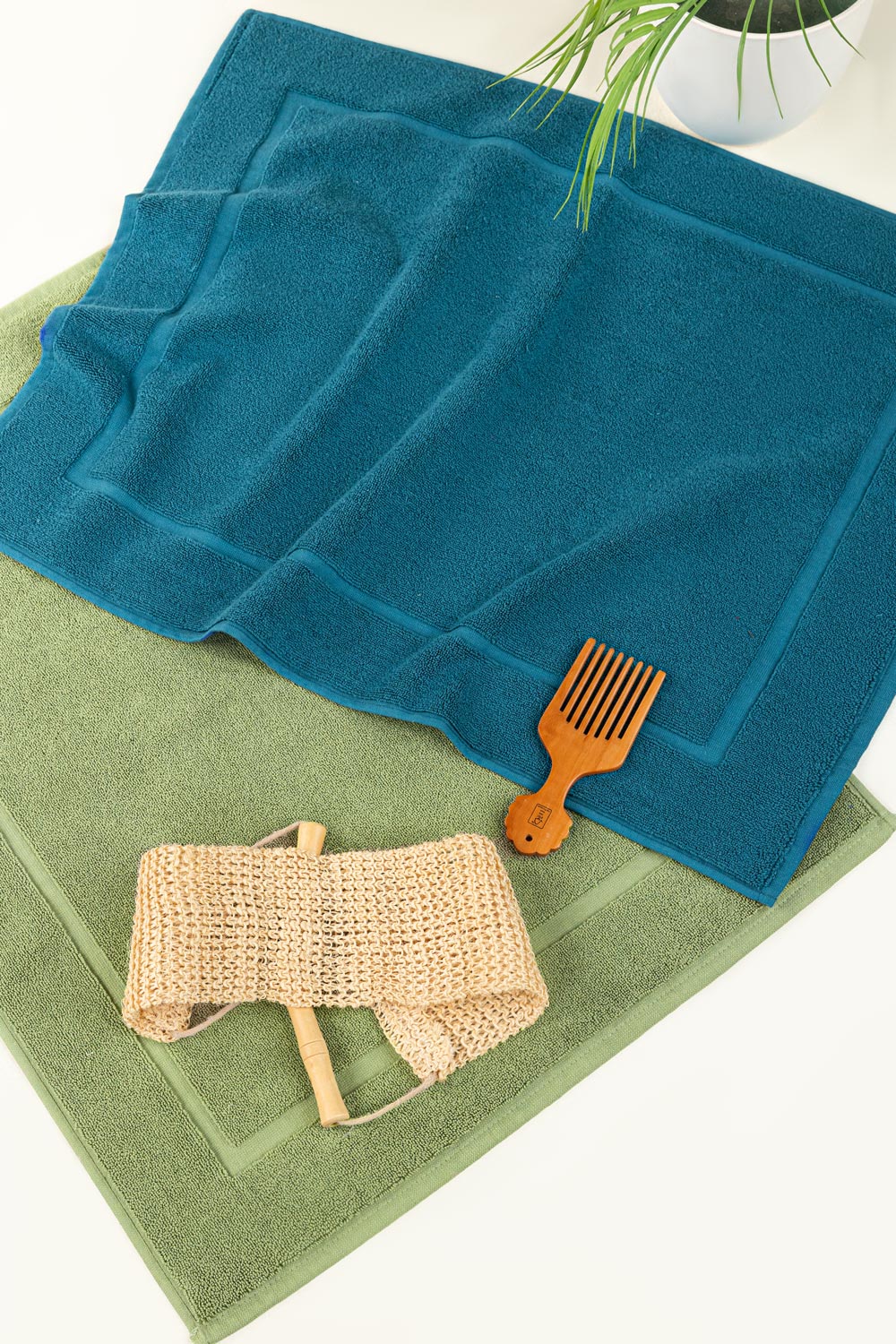 Tendril Terry Bath Mat 25