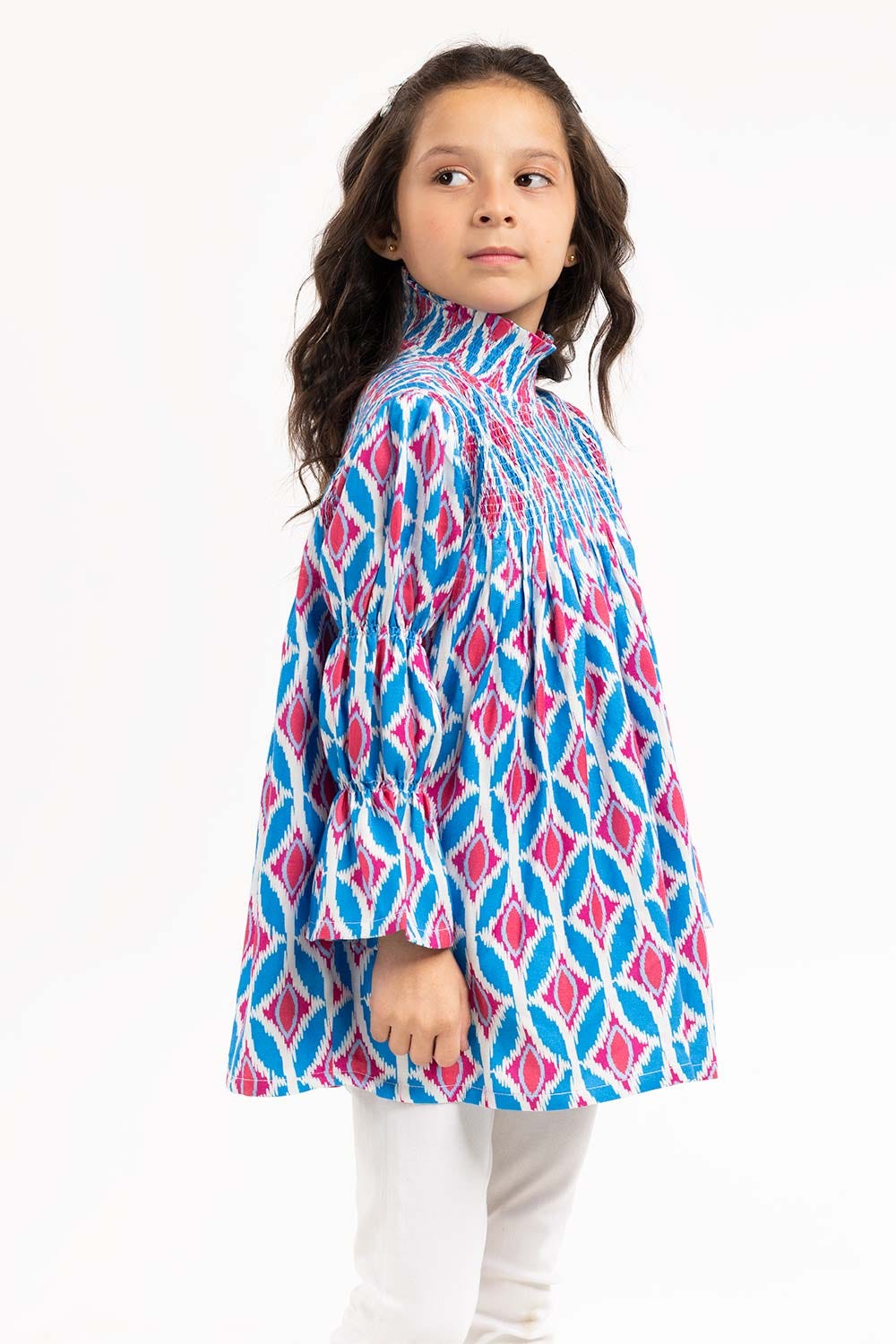 https://cdn.shopify.com/s/files/1/0706/3253/8159/files/toddler_girls_multi_woven_blouse_224-614-020_2.jpg?v=1758454838