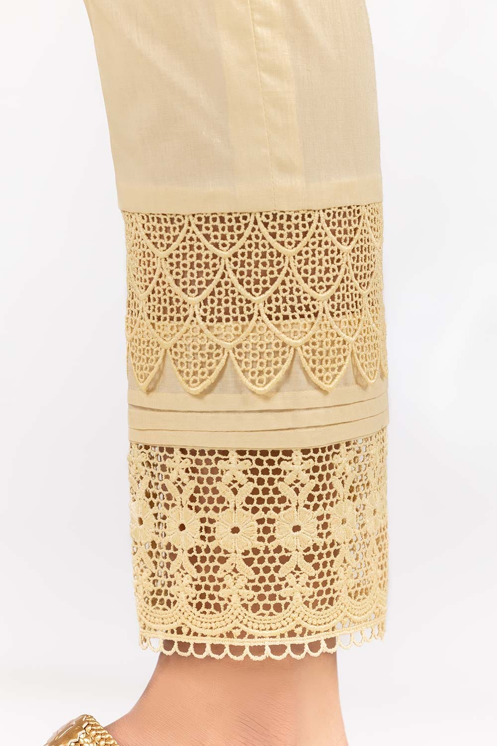 Beige Cambric Fashion Trousers
