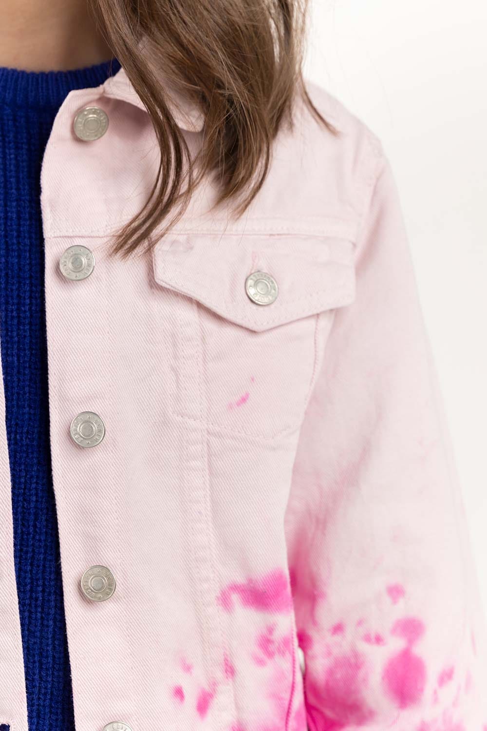 https://cdn.shopify.com/s/files/1/0706/3253/8159/files/tye-dye_pink_jacket_224-410-056_7__1.jpg?v=1758454812