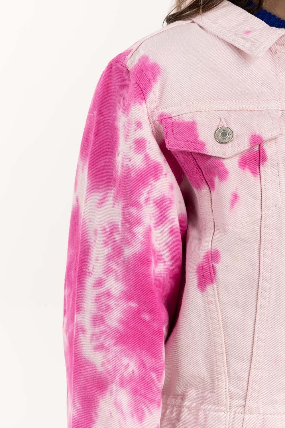 https://cdn.shopify.com/s/files/1/0706/3253/8159/files/tye-dye_pink_jacket_224-410-056_8__1.jpg?v=1758454813