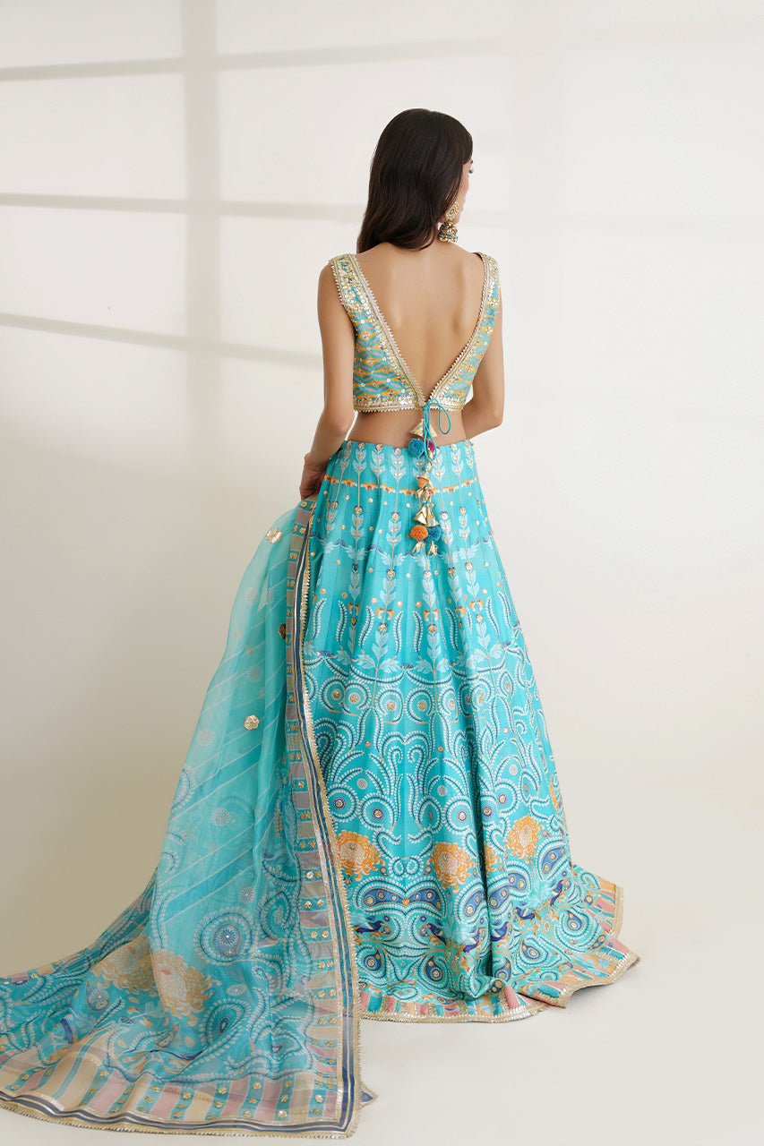https://cdn.shopify.com/s/files/1/0588/3661/5221/files/untitled-00320.jpg?v=1728980306