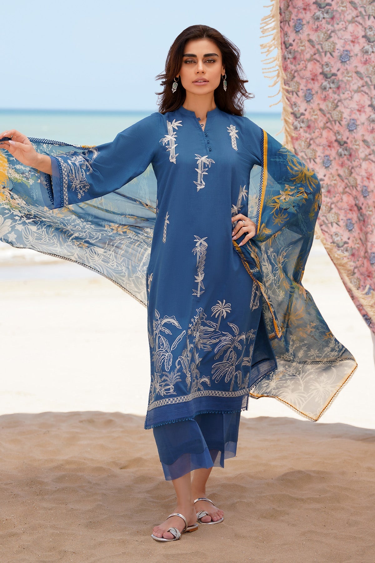 Embroidered Lawn 3 Piece