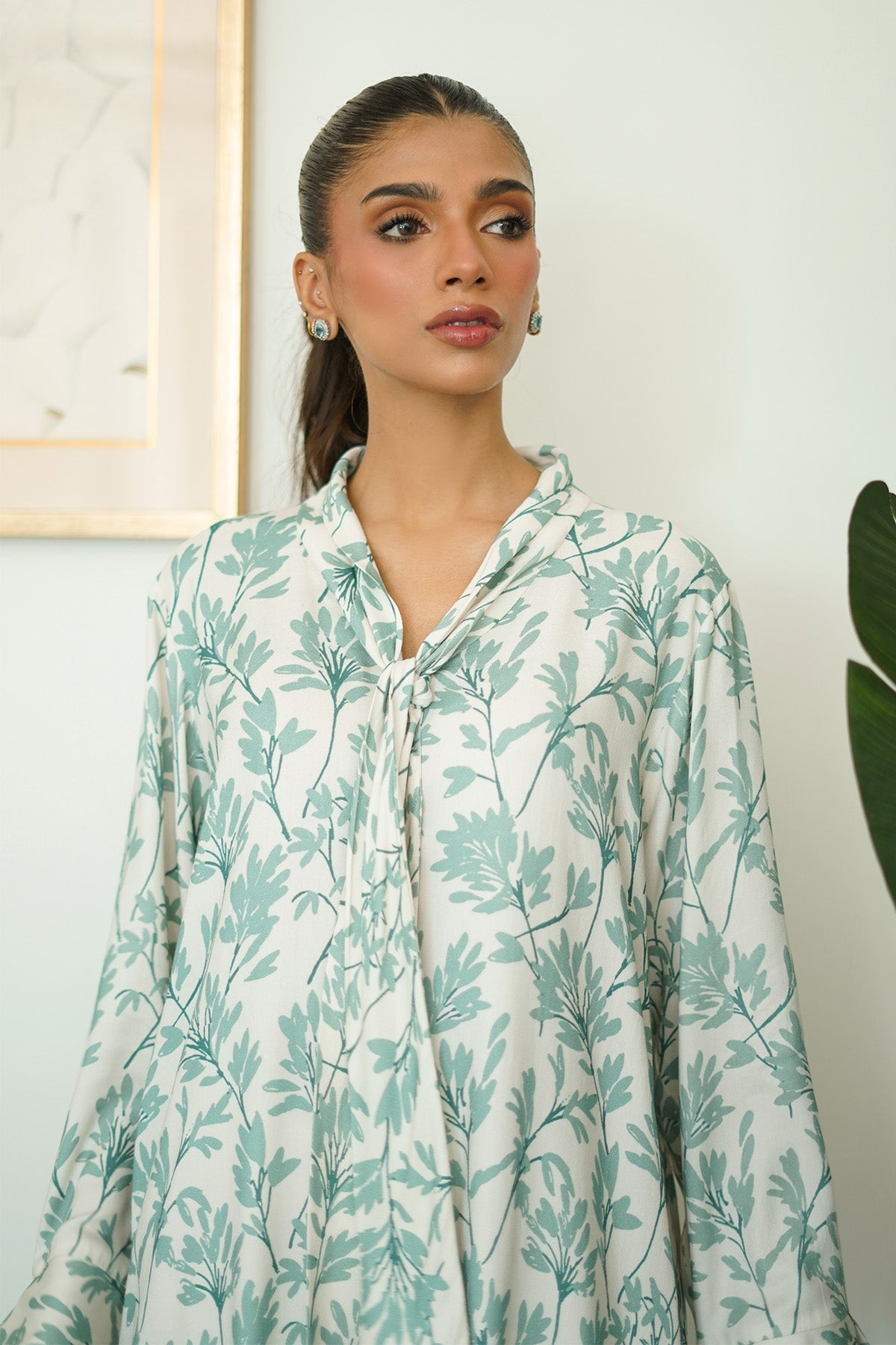 https://cdn.shopify.com/s/files/1/0704/5916/2937/files/untitled-02038_c9d7ad89-46ee-4da8-bc7f-f530b1840ead.jpg?v=1752139979