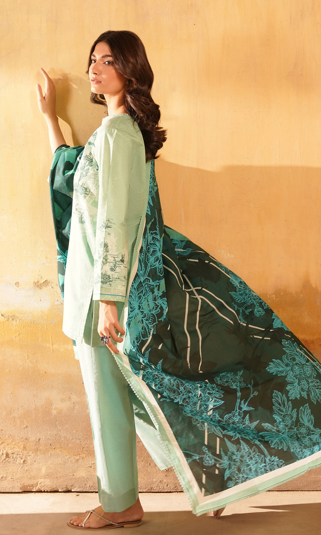 Celadon Bloom (RTW)