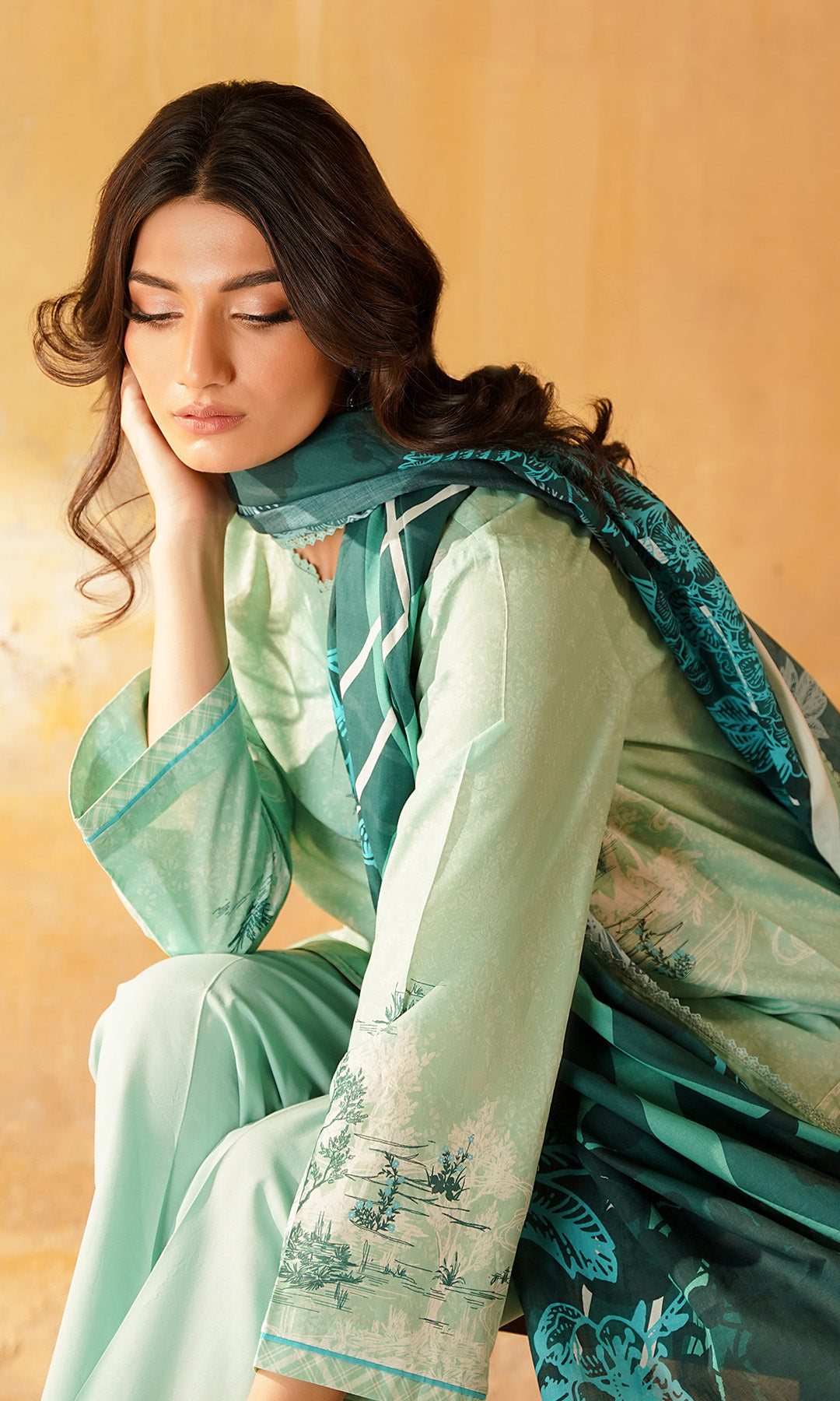 Celadon Bloom (RTW)