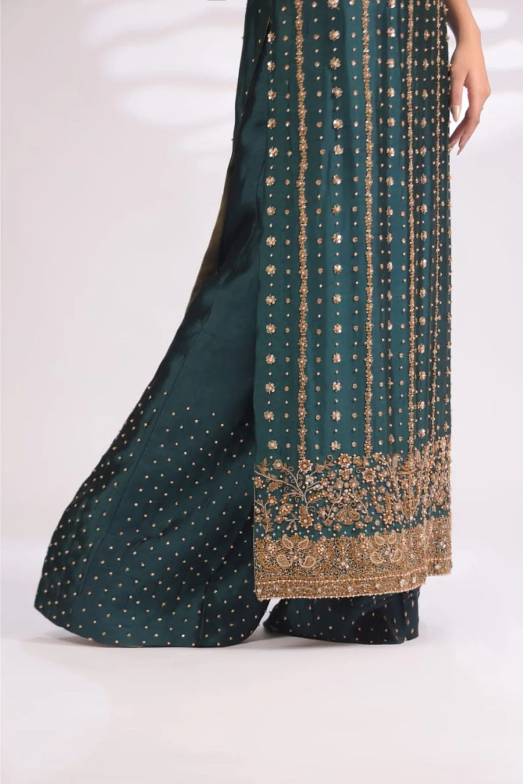 Usama Silk – Teal Luxe Style