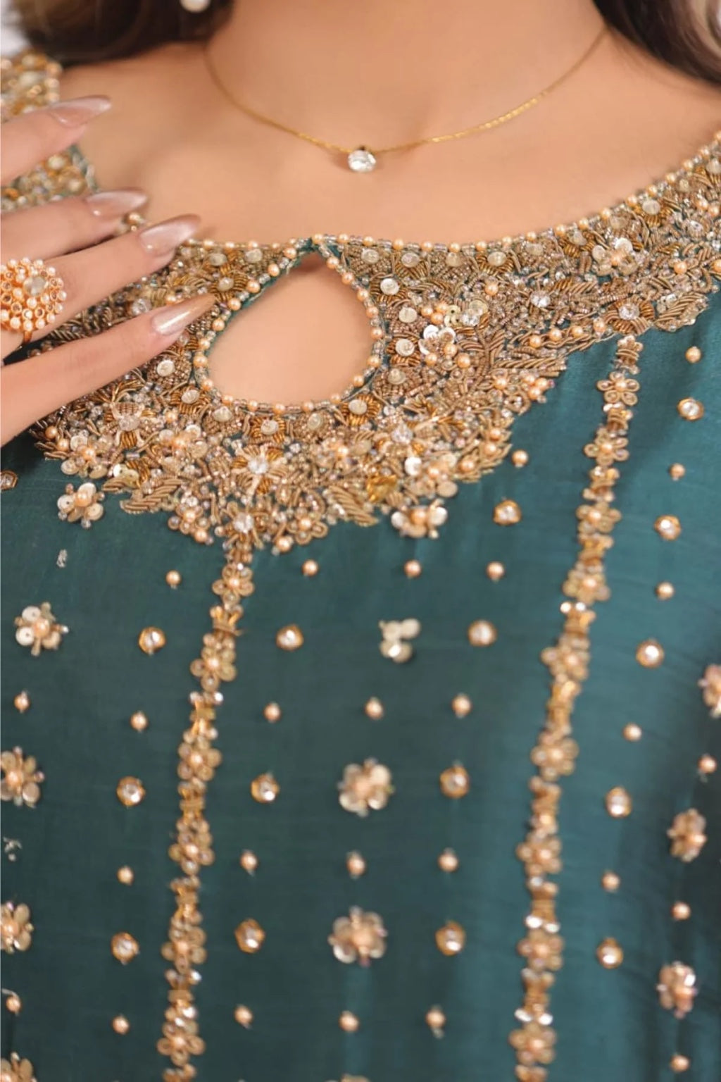 Usama Silk – Teal Luxe Style