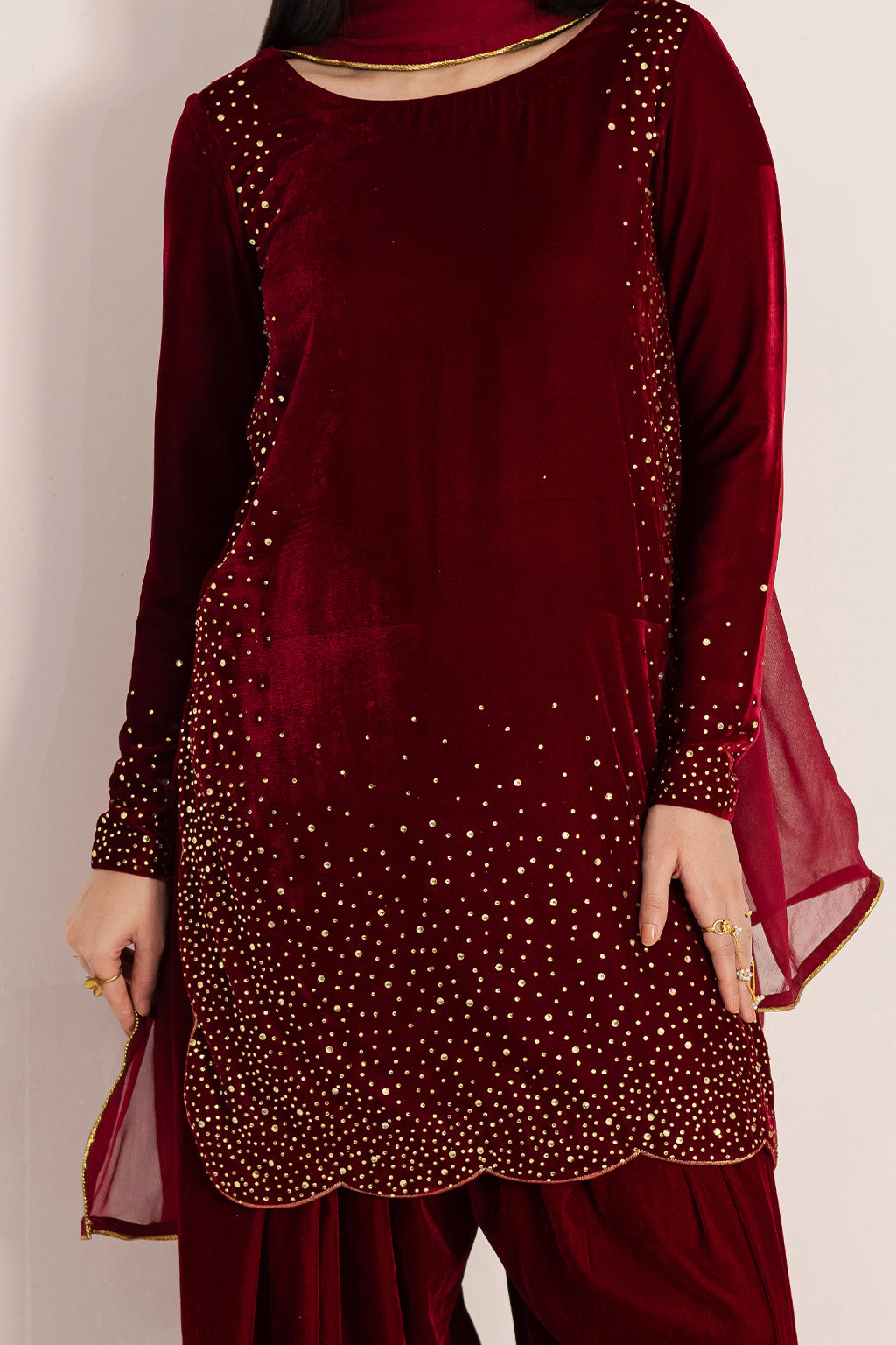 https://cdn.shopify.com/s/files/1/0019/7217/4947/files/velvetmuseproductlisting_0022_1C0A9358copy.jpg?v=1770898440