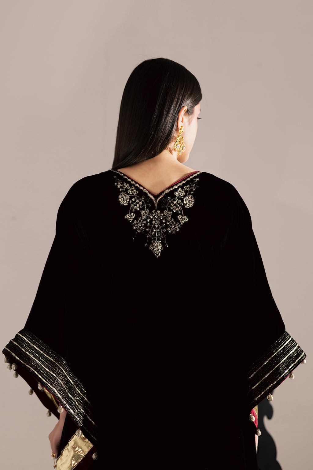 https://cdn.shopify.com/s/files/1/0019/7217/4947/files/velvetmuseproductlisting_0042_1C0A0459.jpg?v=1764583371