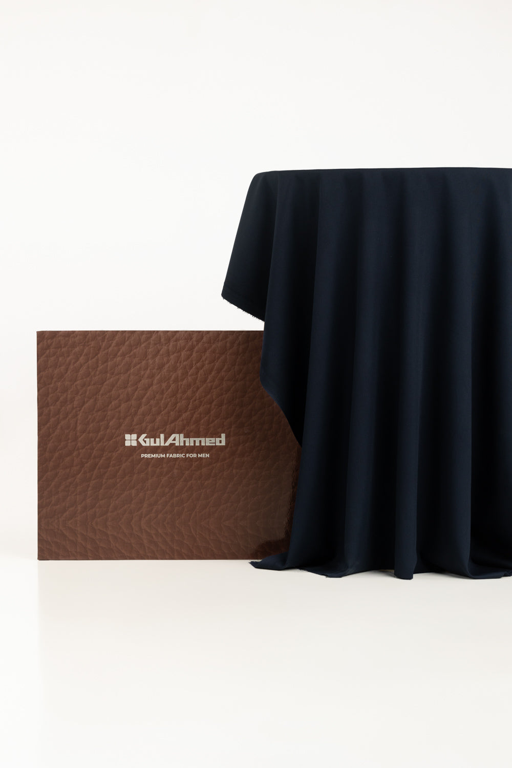Vision Solira Unstitched Fabric Blended With Gift Box