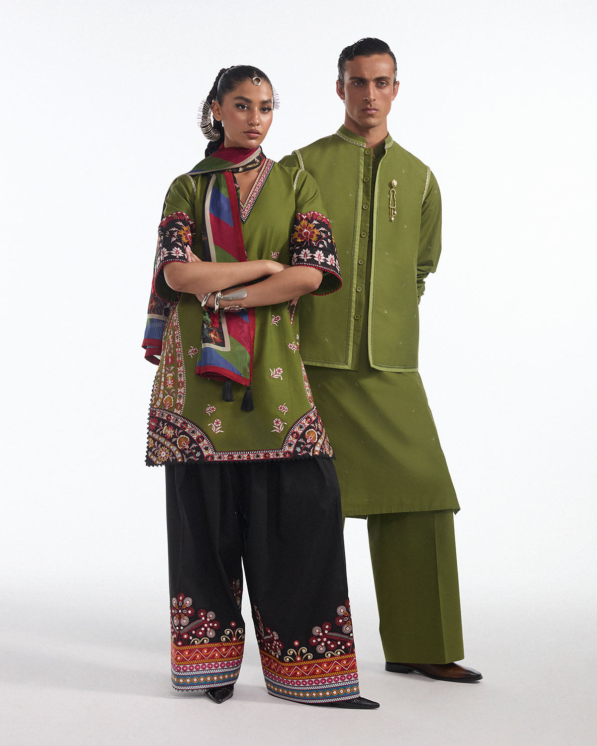 Unstitched Embroidered Chiffon Saree