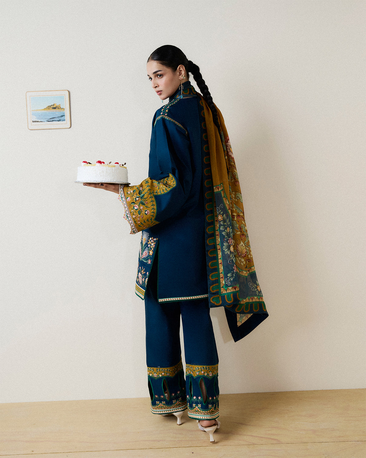 Wrap Stole & Pants