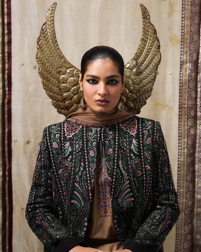 Najma Scarf