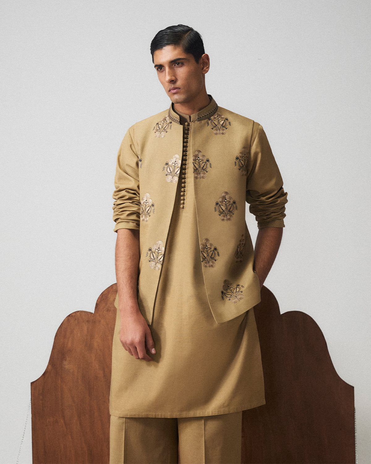 https://cdn.shopify.com/s/files/1/0764/9588/0493/files/web_0047_JugnuAW251305-2-copy-ed-2_6f12b3c1-1cd5-4083-863b-9cd94470bafc.jpg?v=1768202934