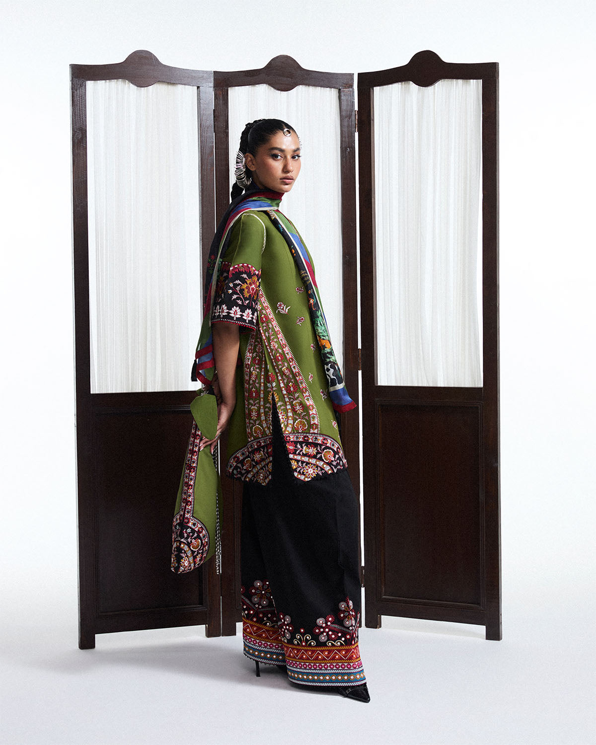 Lavanya - Scarf