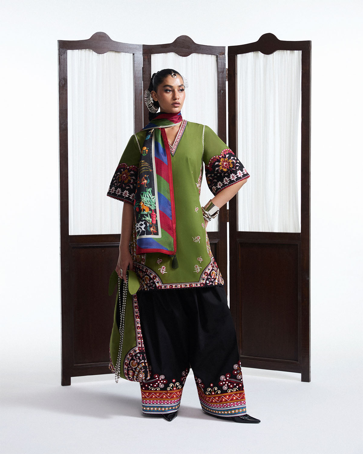 Lavanya - Scarf