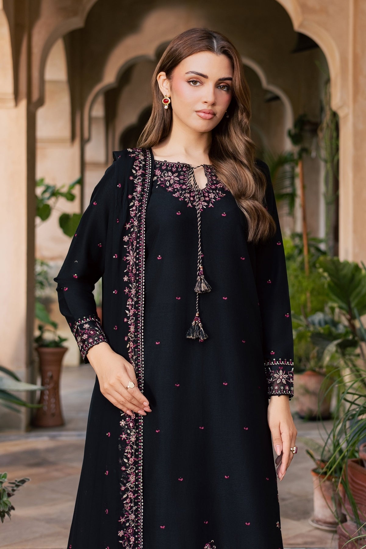 Andheri 3Pc - Embroidered Khaddar Pret