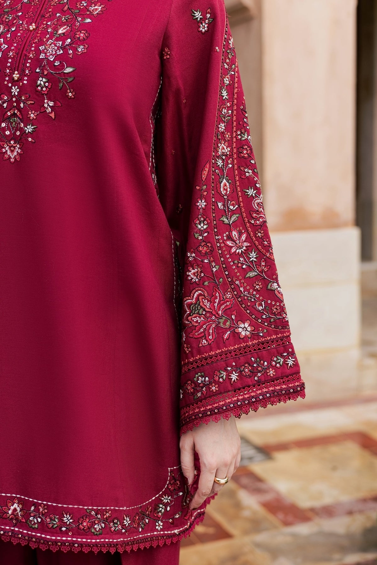 Royal Loom 2Pc - Embroidered Khaddar Pret