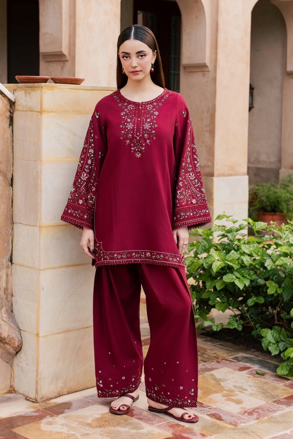 Royal Loom 2Pc - Embroidered Khaddar Pret