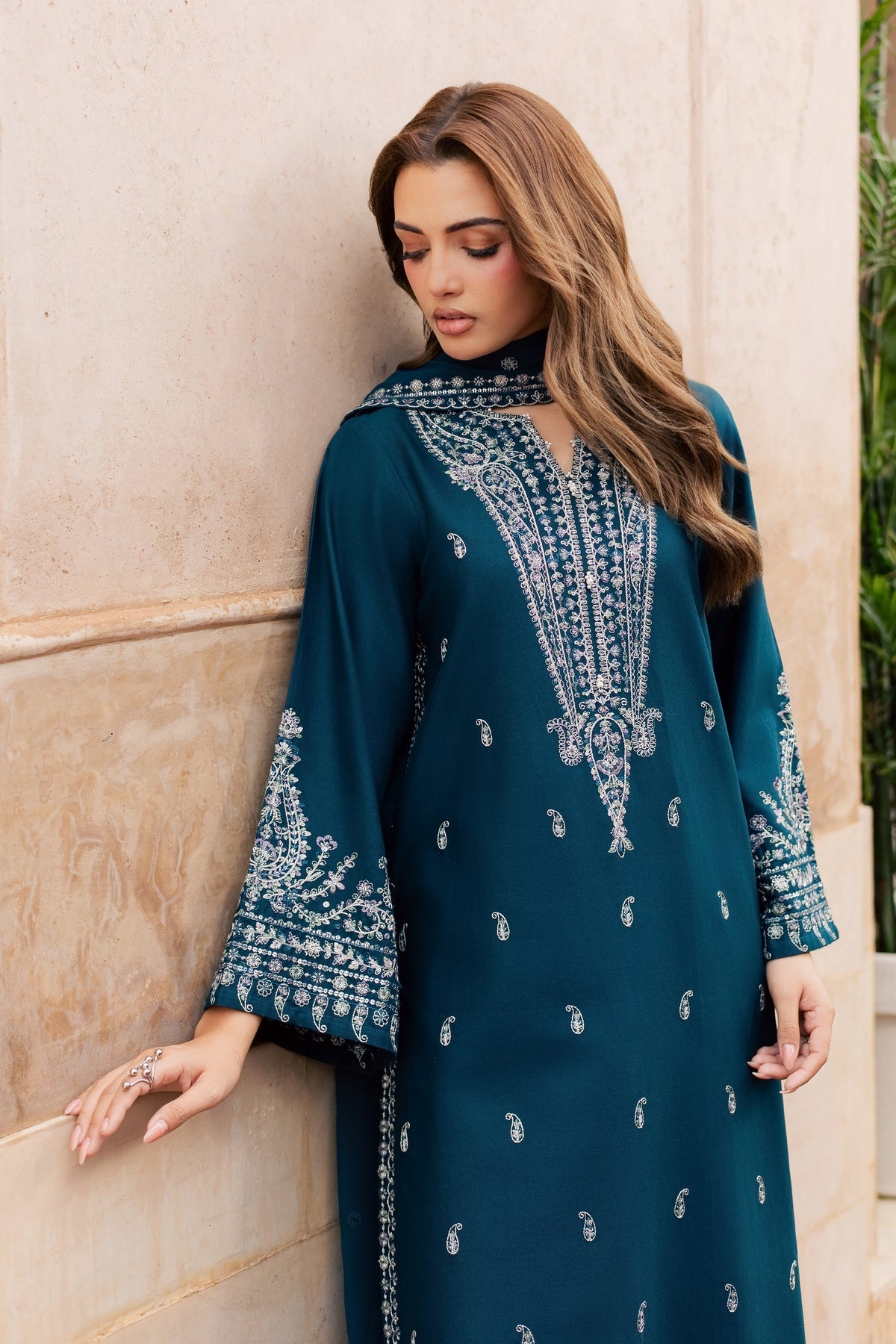 Zarmala 3Pc - Embroidered Khaddar Pret