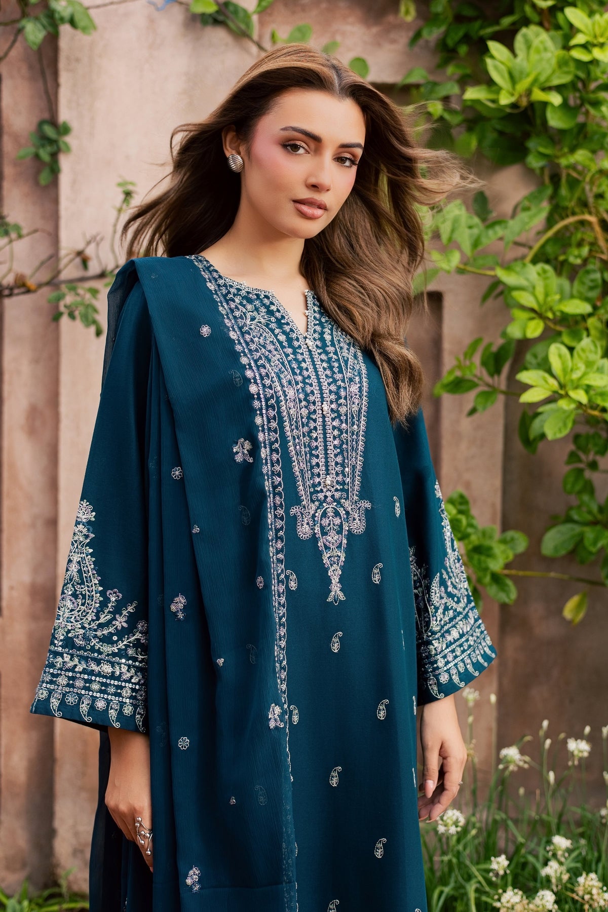 Zarmala 3Pc - Embroidered Khaddar Pret