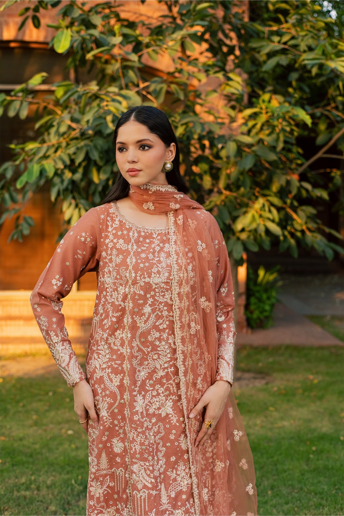 Peach Rhea 3Pc - Embroidered Karandi Pret