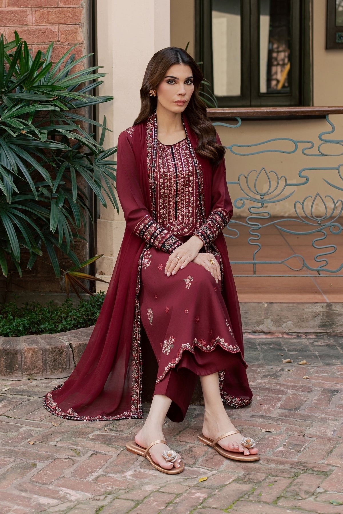 Maroon Nihal 3Pc - Embroidered Khaddar Pret