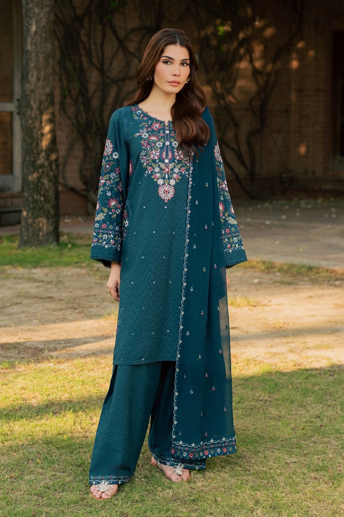 Pam 3Pc - Embroidered Karandi Pret