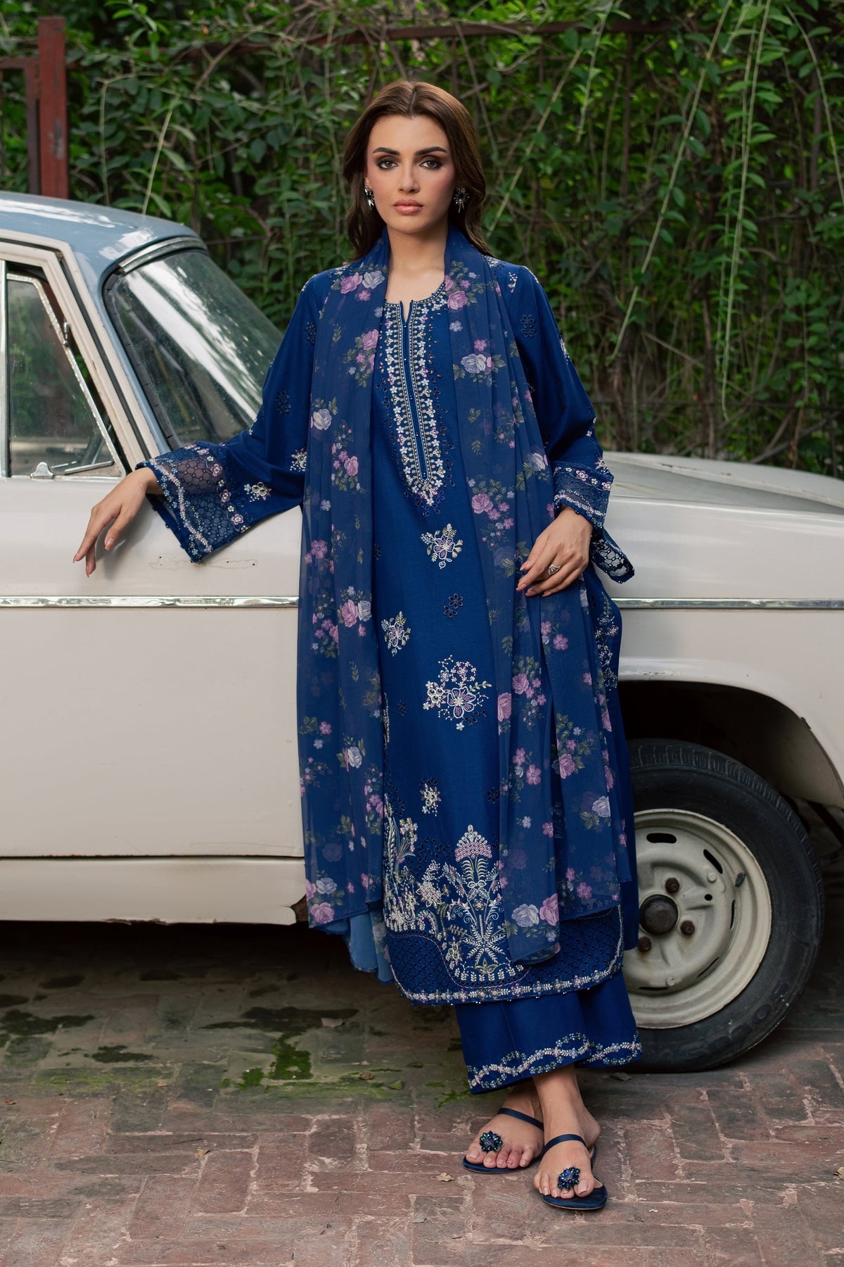 Pasni 3Pc - Embroidered Khaddar Pret