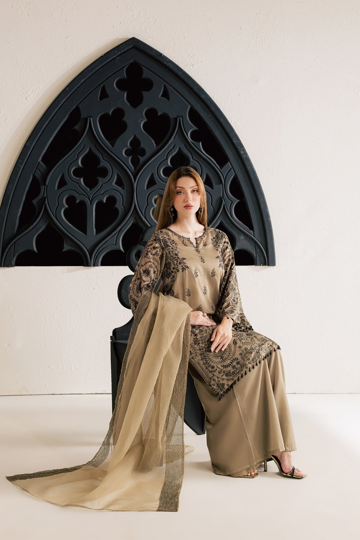 Orophile 3Pc - Festive Luxe Pret
