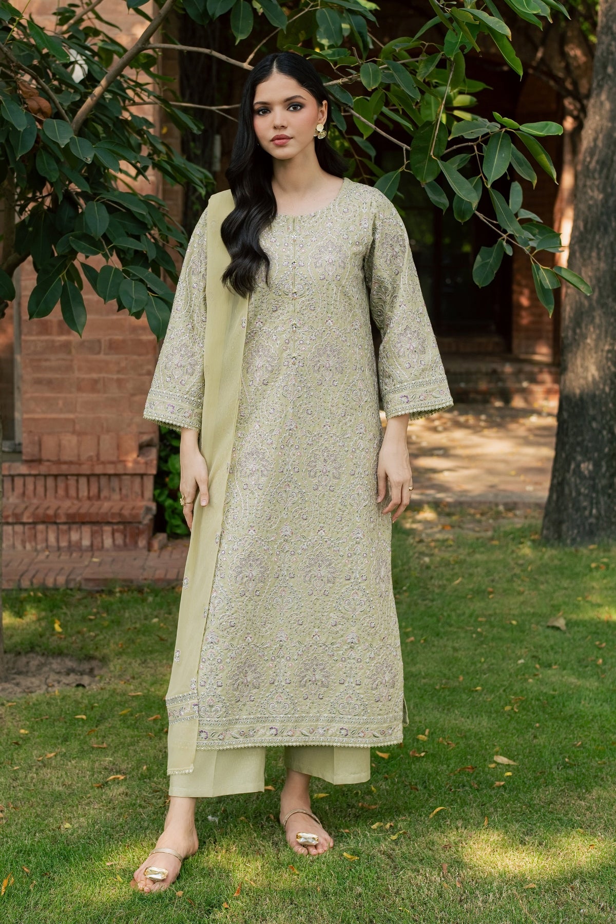 Kualalampur 3Pc - Embroidered Karandi Pret