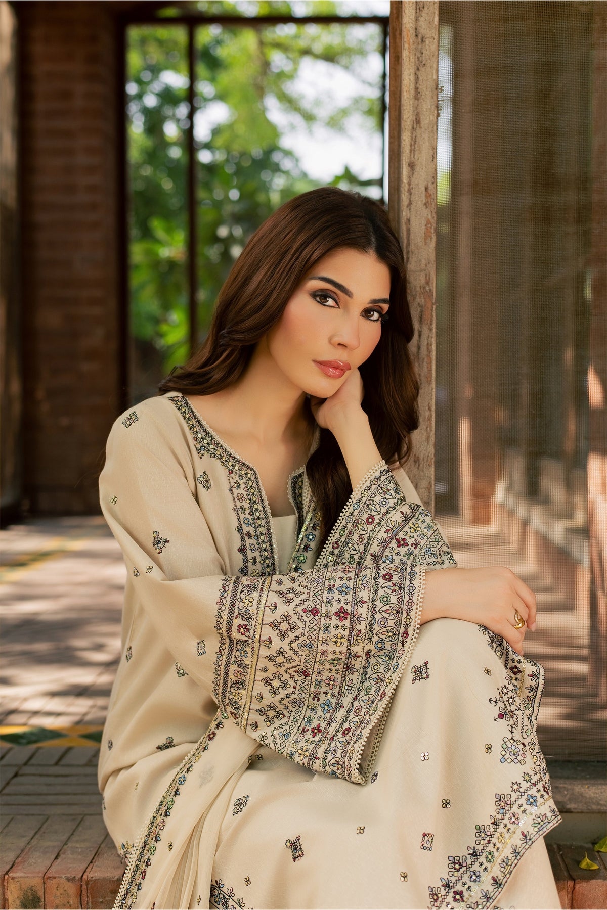Mehrin 3Pc - Embroidered Karandi Pret