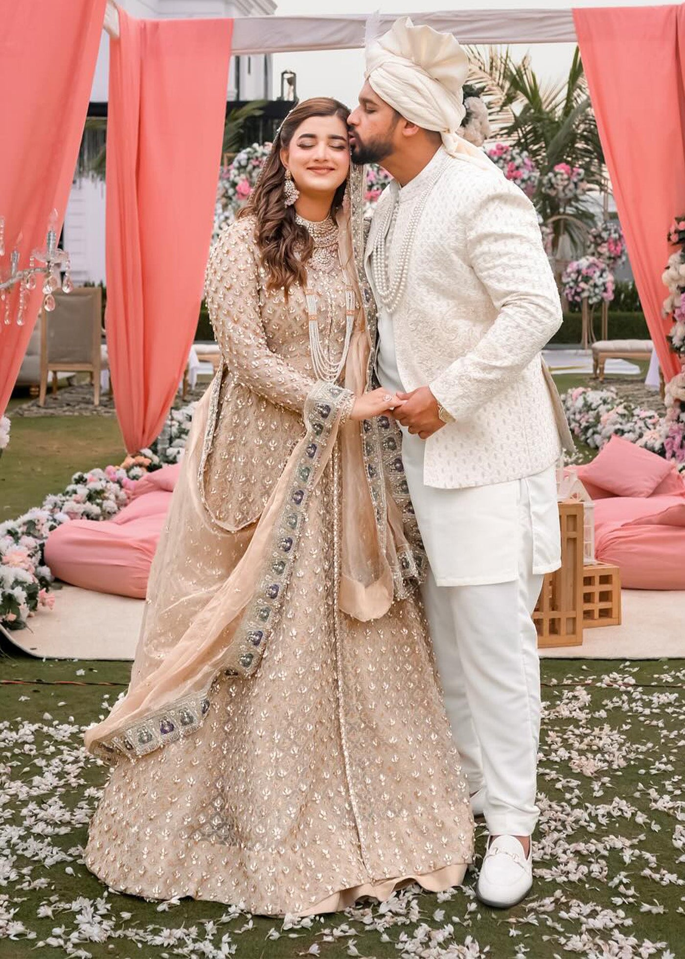 https://cdn.shopify.com/s/files/1/3006/7522/files/weddingsbyai_1710263082_3322249990976563449_1514964457.jpg?v=1717664017