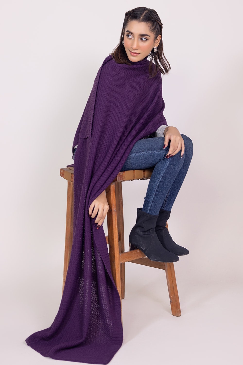 Dyed Knitted Shawl