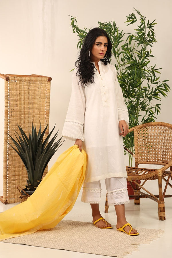 Yarn Dyed Embellished Shirt And Dupatta