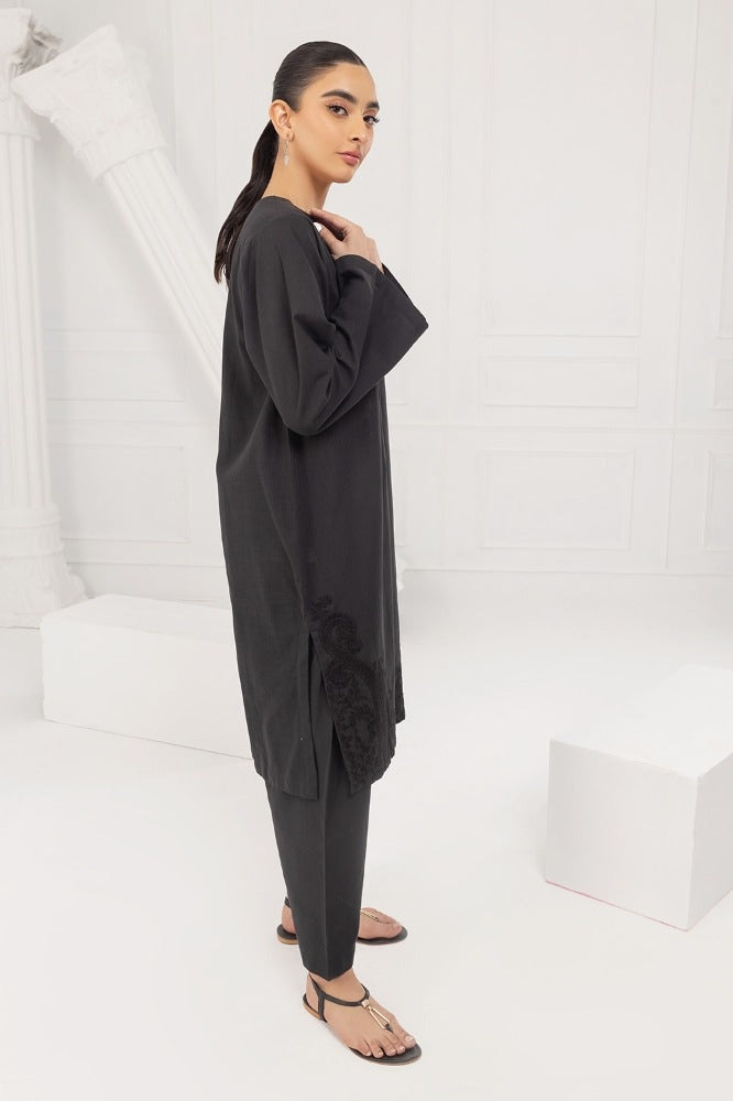 Yarn Dyed Embroidered Shirt And Trouser