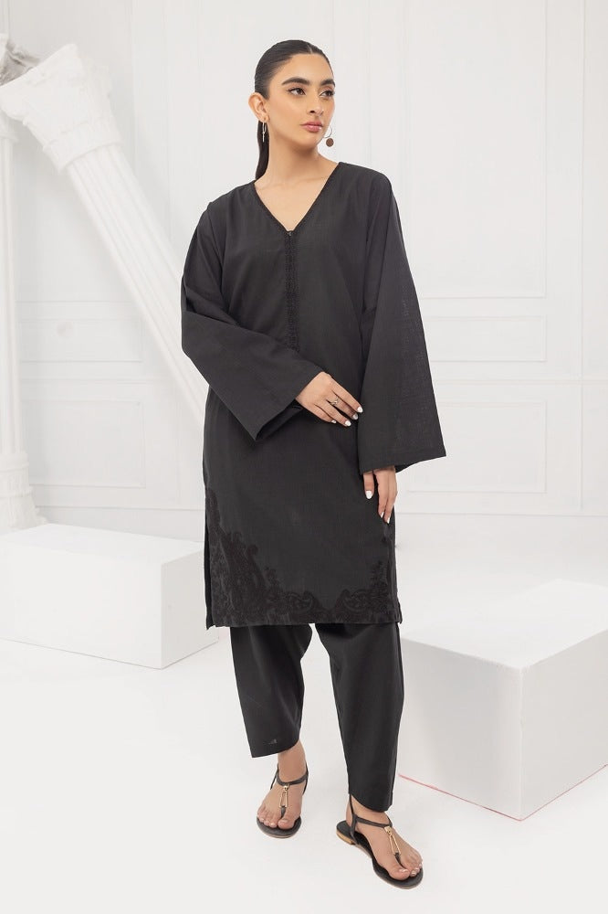 Yarn Dyed Embroidered Shirt And Trouser
