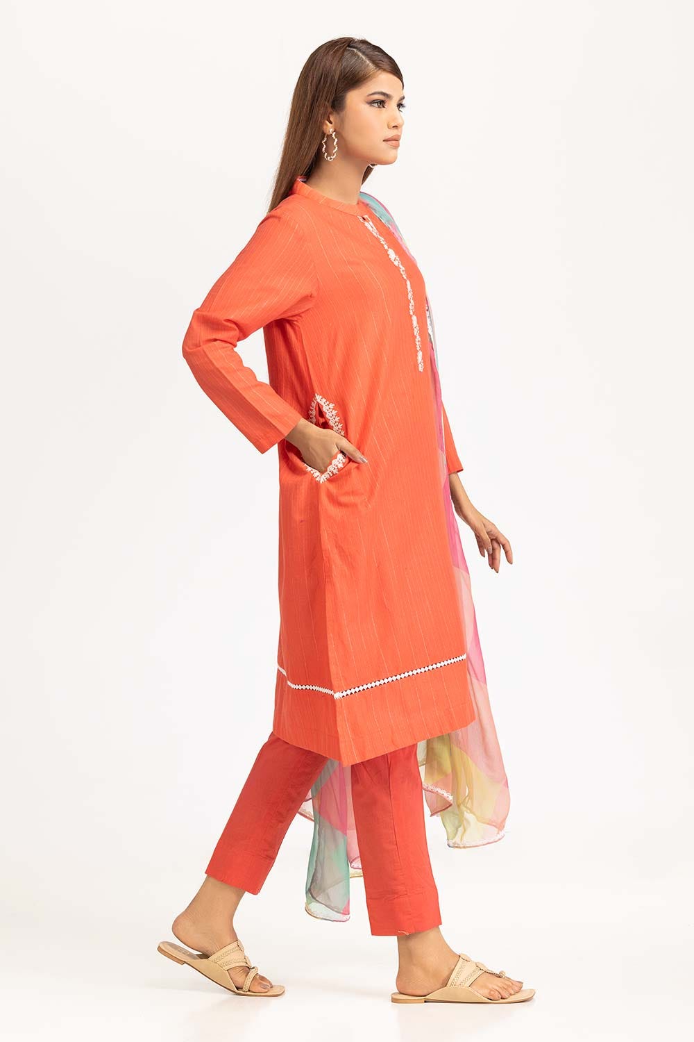 Har Roz Yarn Dyed Embroidered Shirt And Trouser with Printed Dupatta