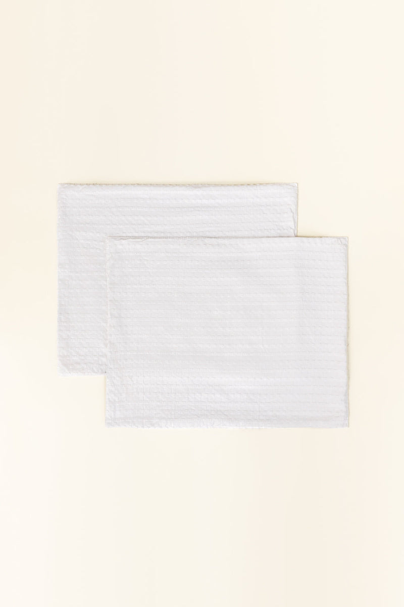 Aw24-White Placemat