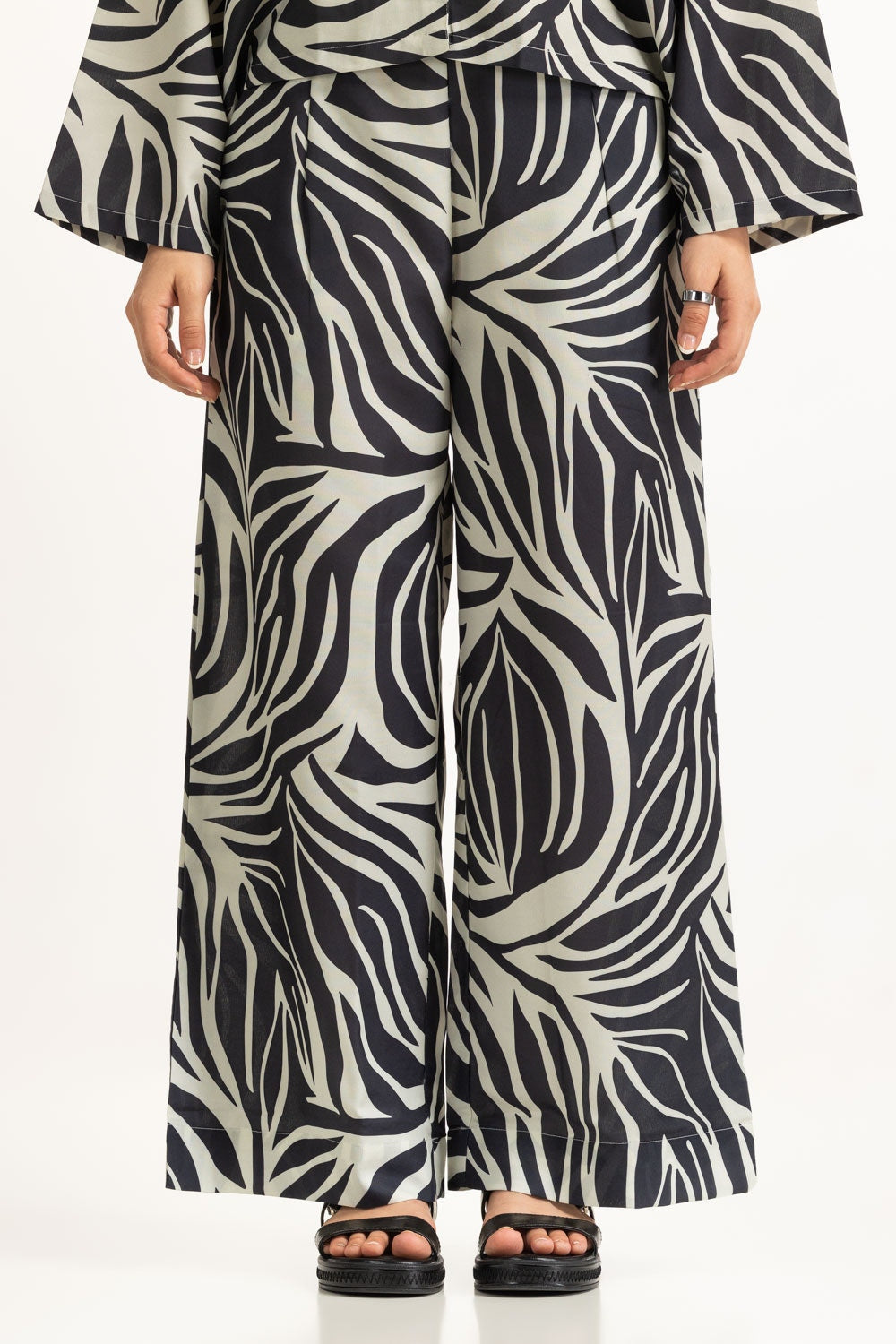 Women Cord Set