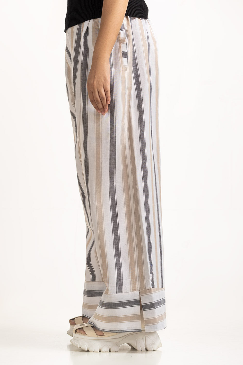 Women-Trouser Regular Fit