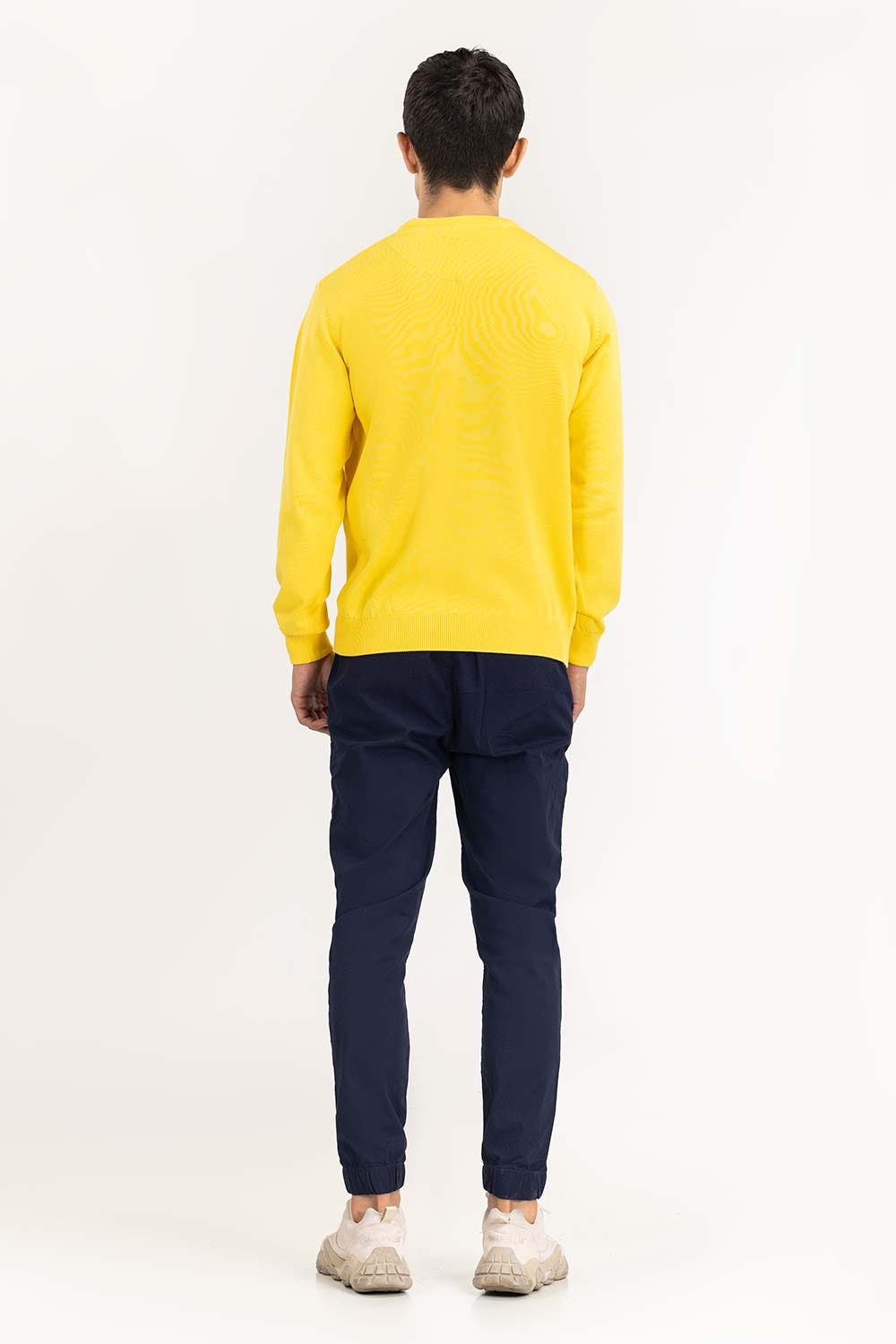 https://cdn.shopify.com/s/files/1/0706/3253/8159/files/yellow_basic_crew_neck_sweater_swt-bfscn-22-011_4.jpg?v=1758382439